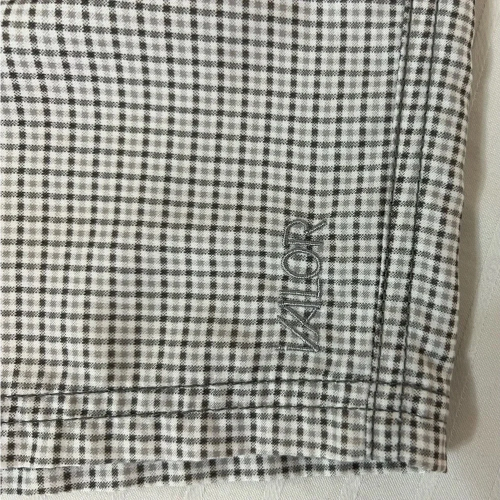 Valor Men's Board Shorts White Gray  Size 34